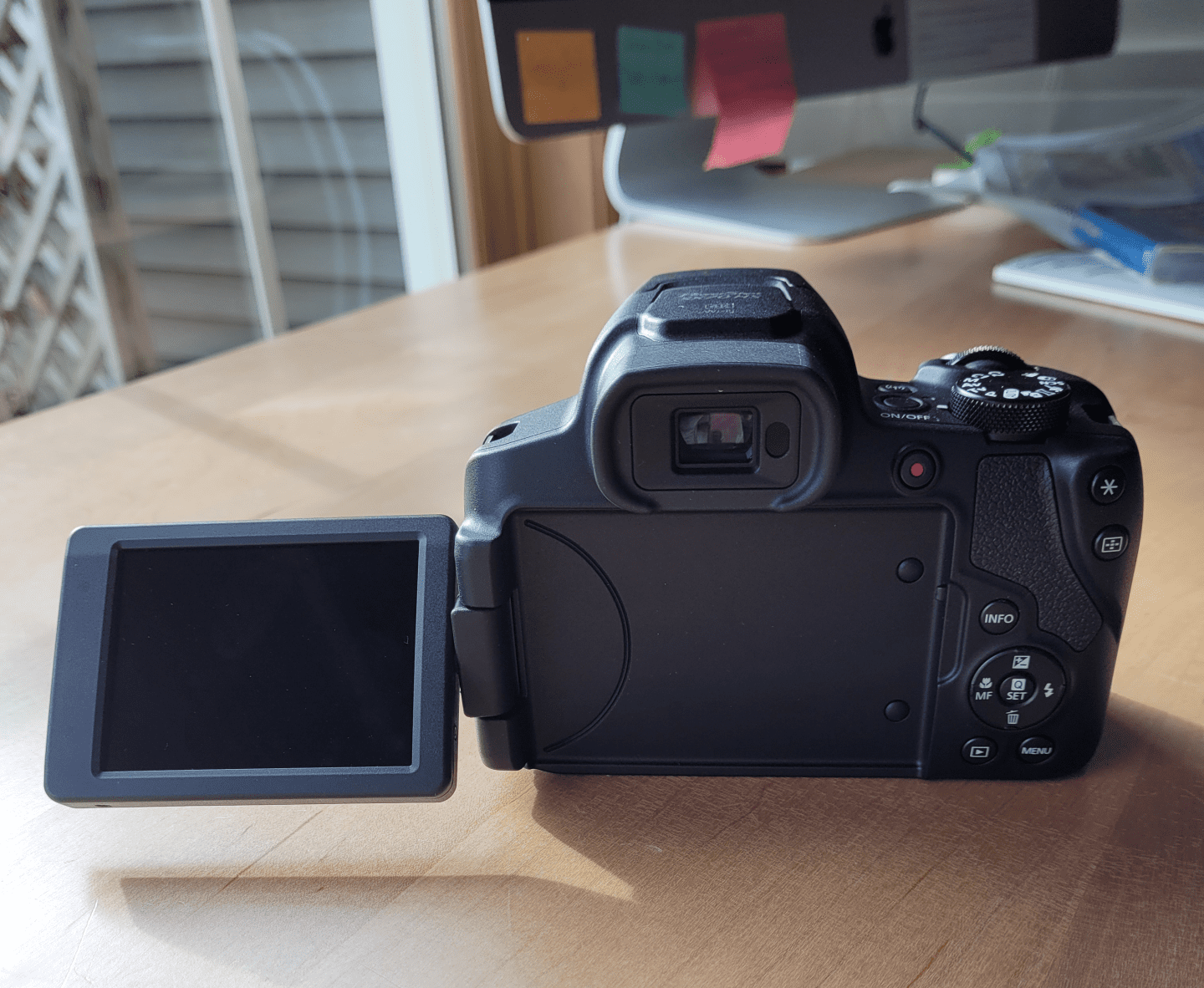 Monitor variable de cámara Canon PowerShot SX70 HS